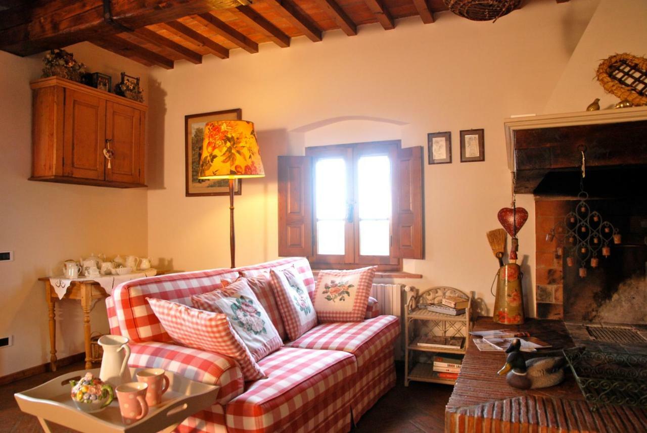 Appartamento Con Patio Privato E Giardino Tra Pisa E Firenze 팔라야 외부 사진