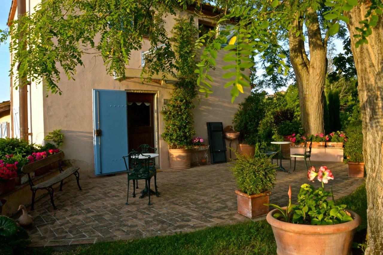 Appartamento Con Patio Privato E Giardino Tra Pisa E Firenze 팔라야 외부 사진